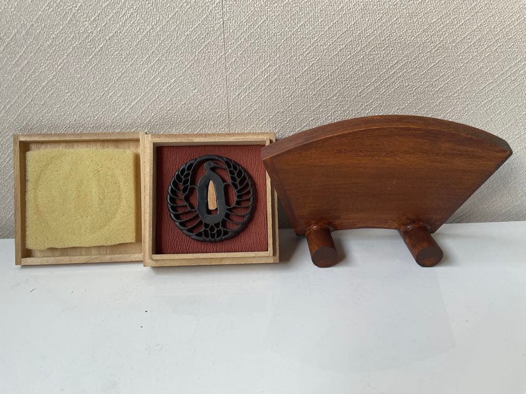 鍔　江戸時代鉄鍔　鶴丸透かし鍔