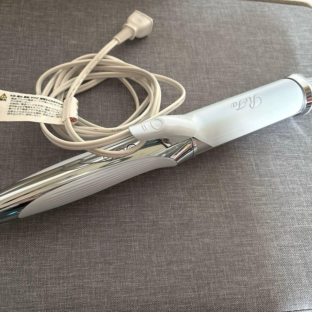 ReFa カールヘアアイロン 38mm RE-AV-02A ホワイト ReFa カールヘアアイロン ホワイト 一度のみ使用 ReFa カールヘア