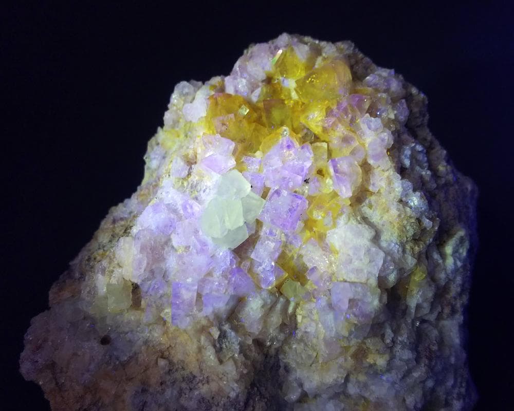 486 イリデッセンス フローライト＆クォーツ ドイツ産の通販はau PAY