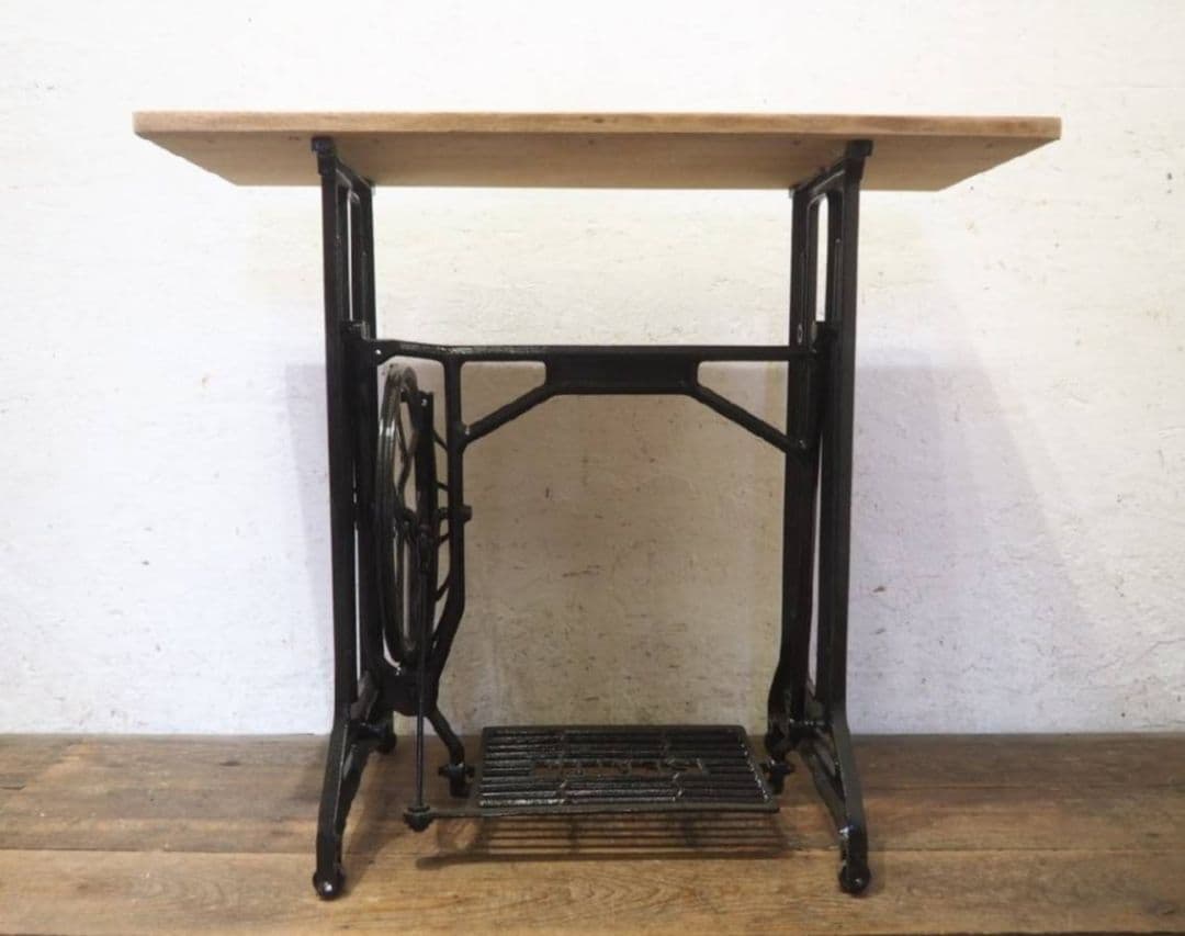1161 黒ペンキのミシンテーブル デスク 古家具 レトロ リメイク ビンテージ
