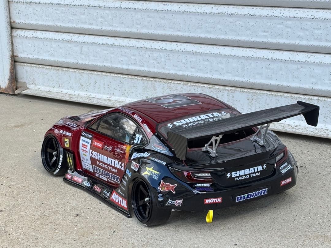 r31HOUSE gr86ラジコンボディー　SHIBATA仕様 塗装済未走行