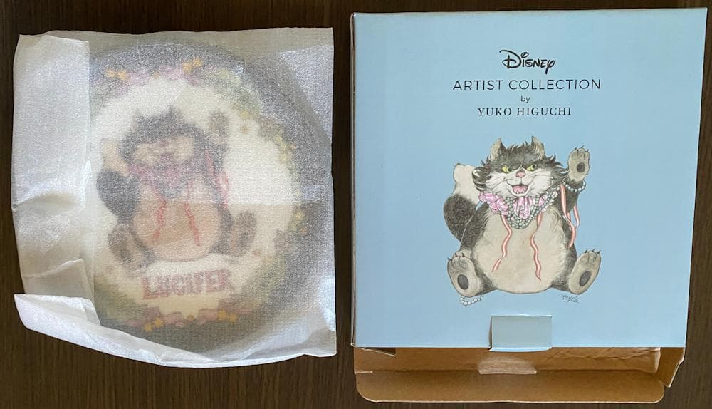 ディズニーストア ヒグチユウコ 紅茶空き缶・プレート・ハンドクリーム