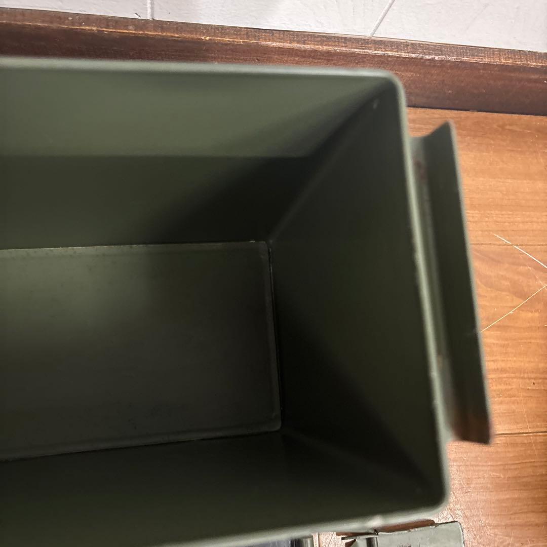 米軍　実物　AMMO BOX 40mm 32CARTRIDGES 弾薬箱　②
