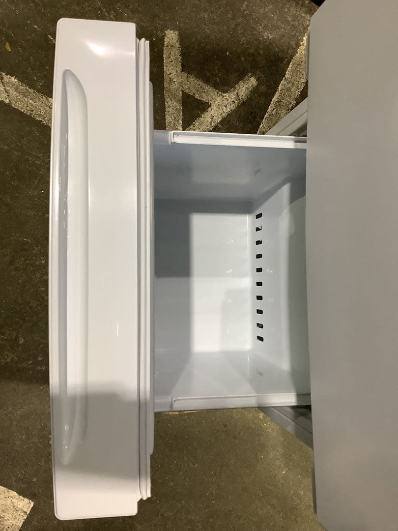 OGU 2ドア冷蔵庫 YRZ-F15E1 156L 2018年製 ヤマダ