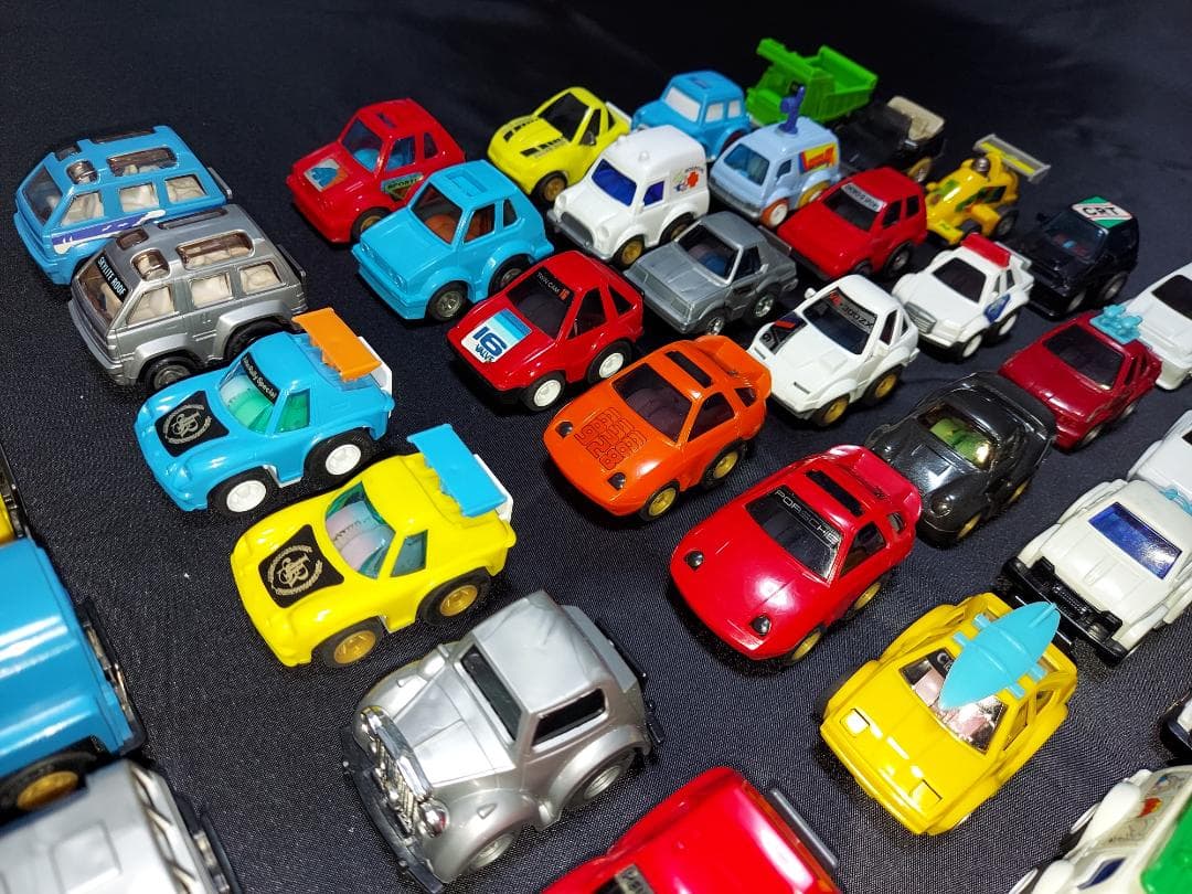 ◆　大幅値下げ！　極美品揃い　昭和の８７台含むレアなチョロQ１００台以上　◆