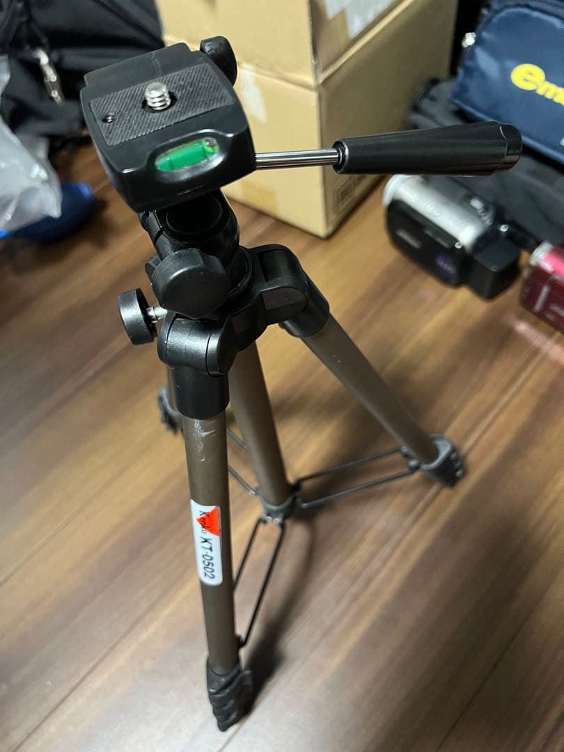 Victor Everio3台セット ビデオミニ三脚付き 平成レトロハンディカム