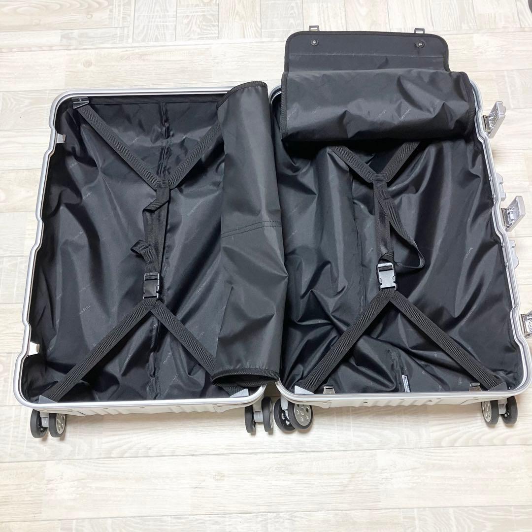 極美品 メルセデスベンツ アルミスーツケース 65L 非売品