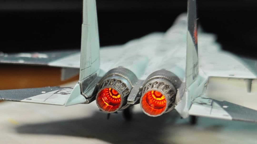 1/144 電飾改造 完成品 F-15c PLSL付き サイファー 円卓の鬼神
