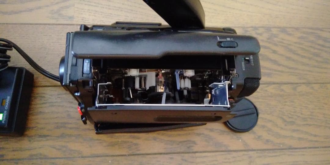 SONY ハンディカム CCD-TR75 8ミリビデオカメラ 再生ダビング用に