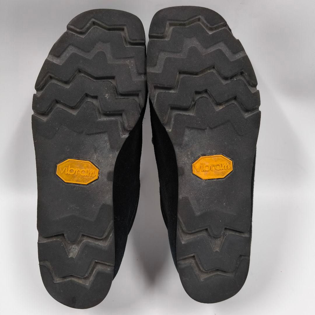 【Clarks】ワラビー スエード ゴアテックス 26 ブラック ビブラムソール