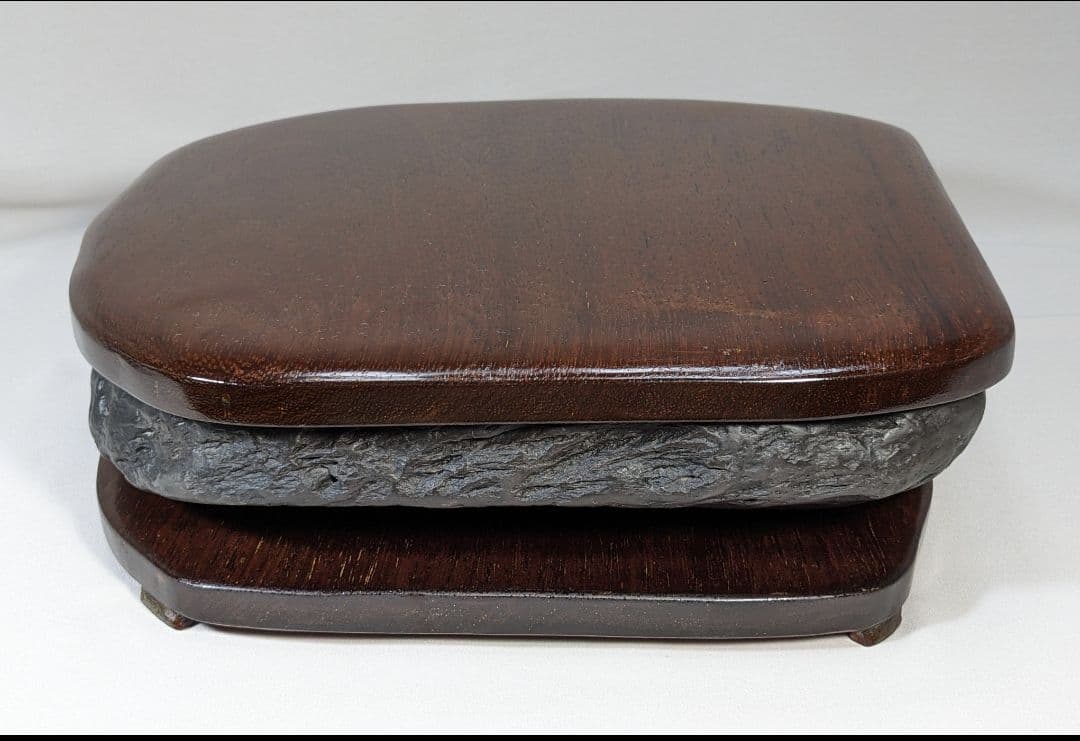 中国端渓硯 超特大硯 石紋 石斑 鋒鋩（ほうぼう） 馬肝色 骨董 書道具