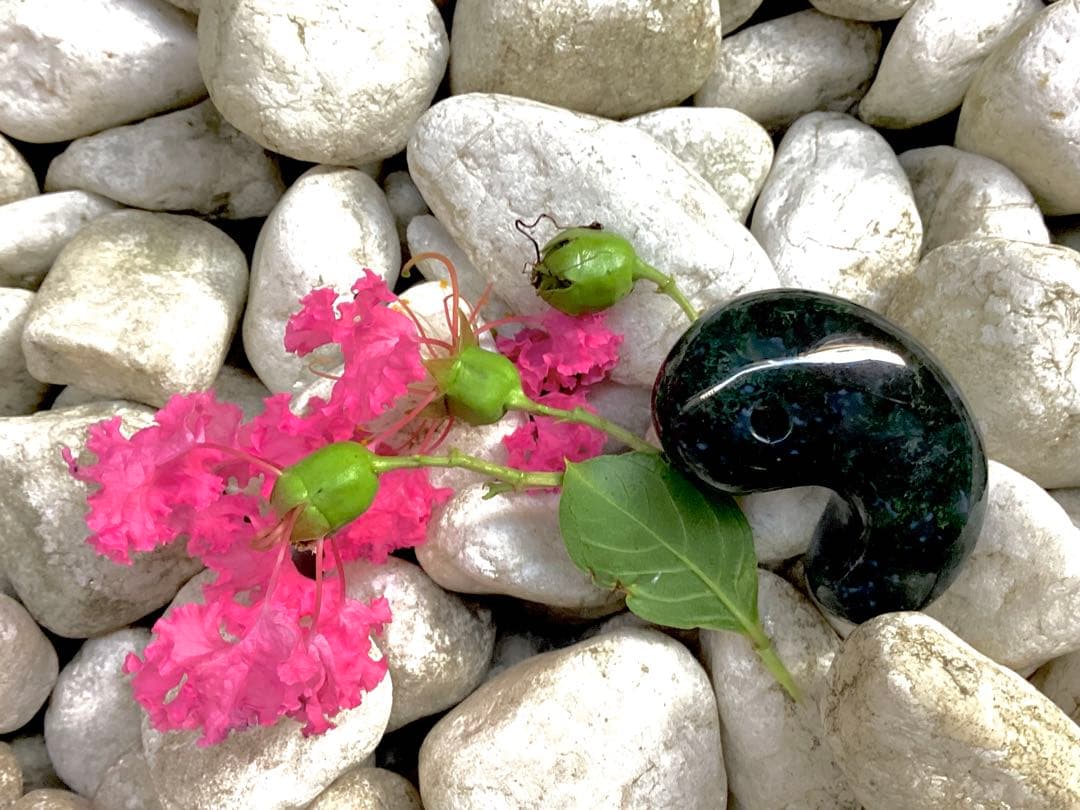 1万個に1個しか無い出雲勾玉‼️花仙山瑪瑙*芯