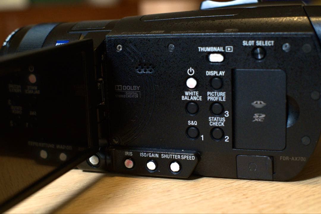 【絶版名機】SONY FDR-AX700 4K ZEISS +充電器セット