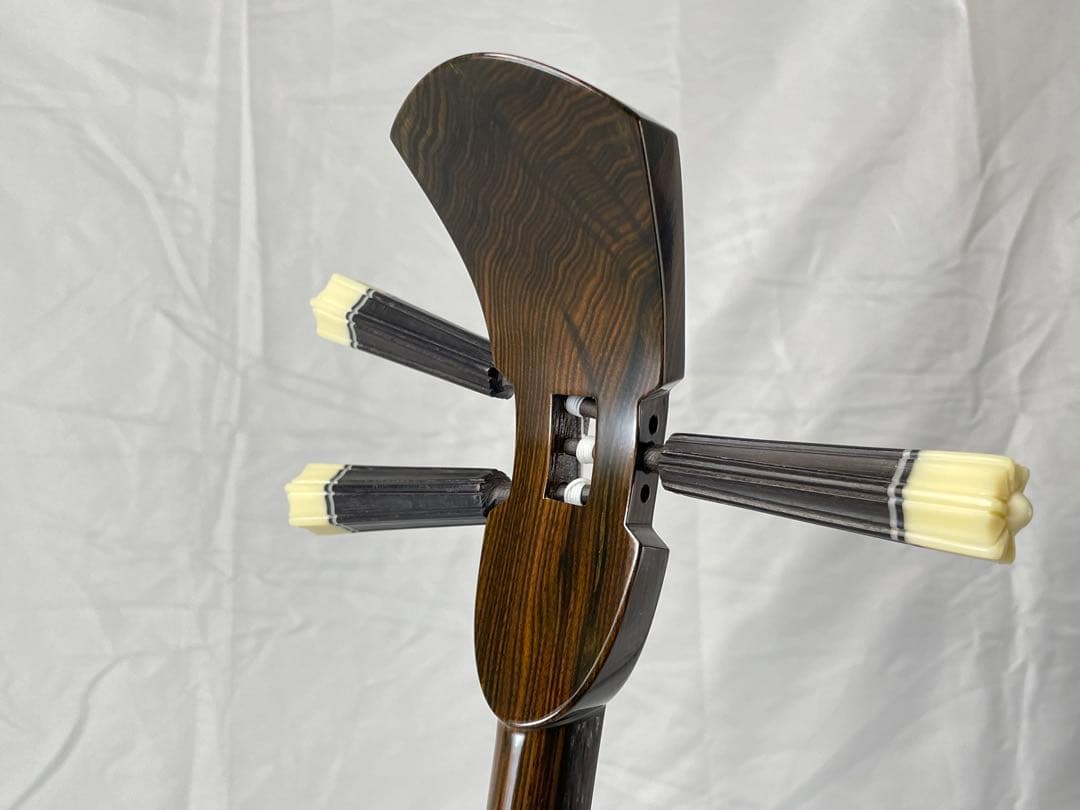 宮古木工芸 縞黒檀/カマゴン棹 本皮1枚張り三線 宮古木工芸