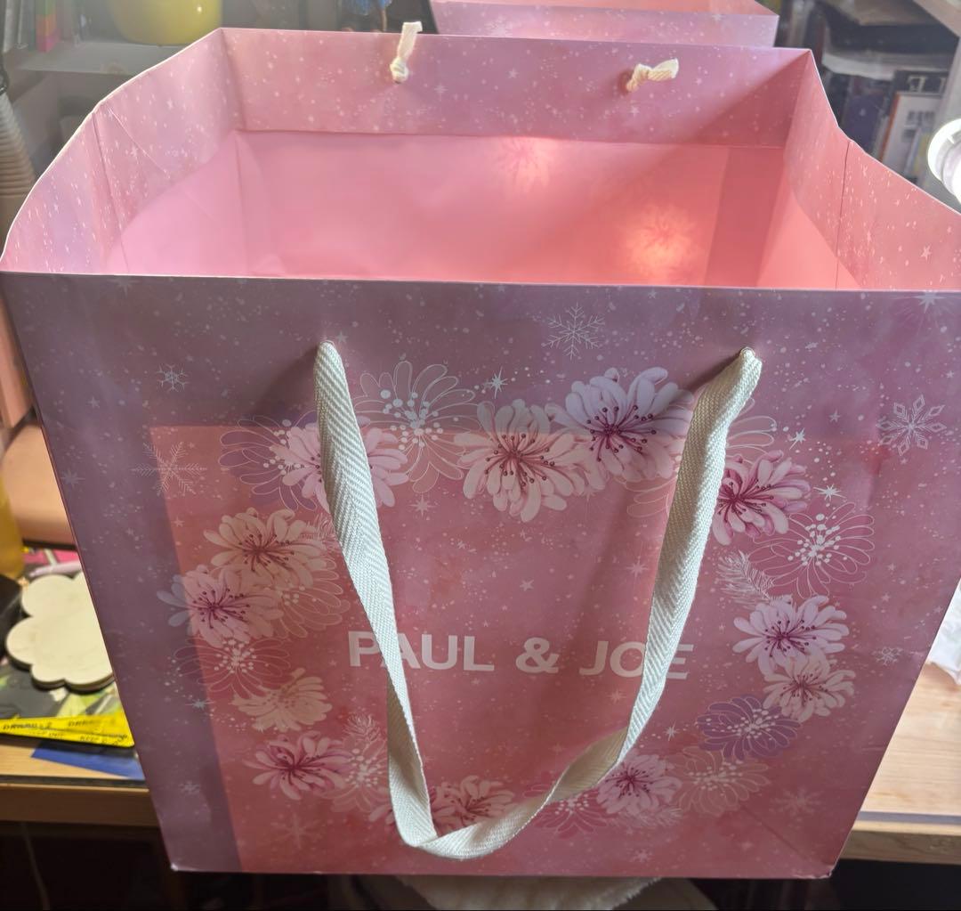 PAUL & JOE アドベントカレンダー 2024（ショッパー付）