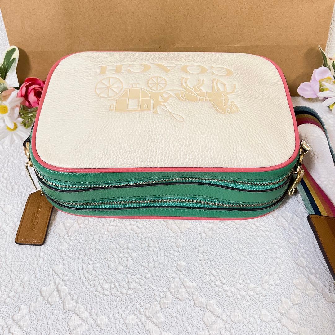 【美品】COACH コーチ ショルダーバッグ カメラバッグ 斜め掛け チャーム付