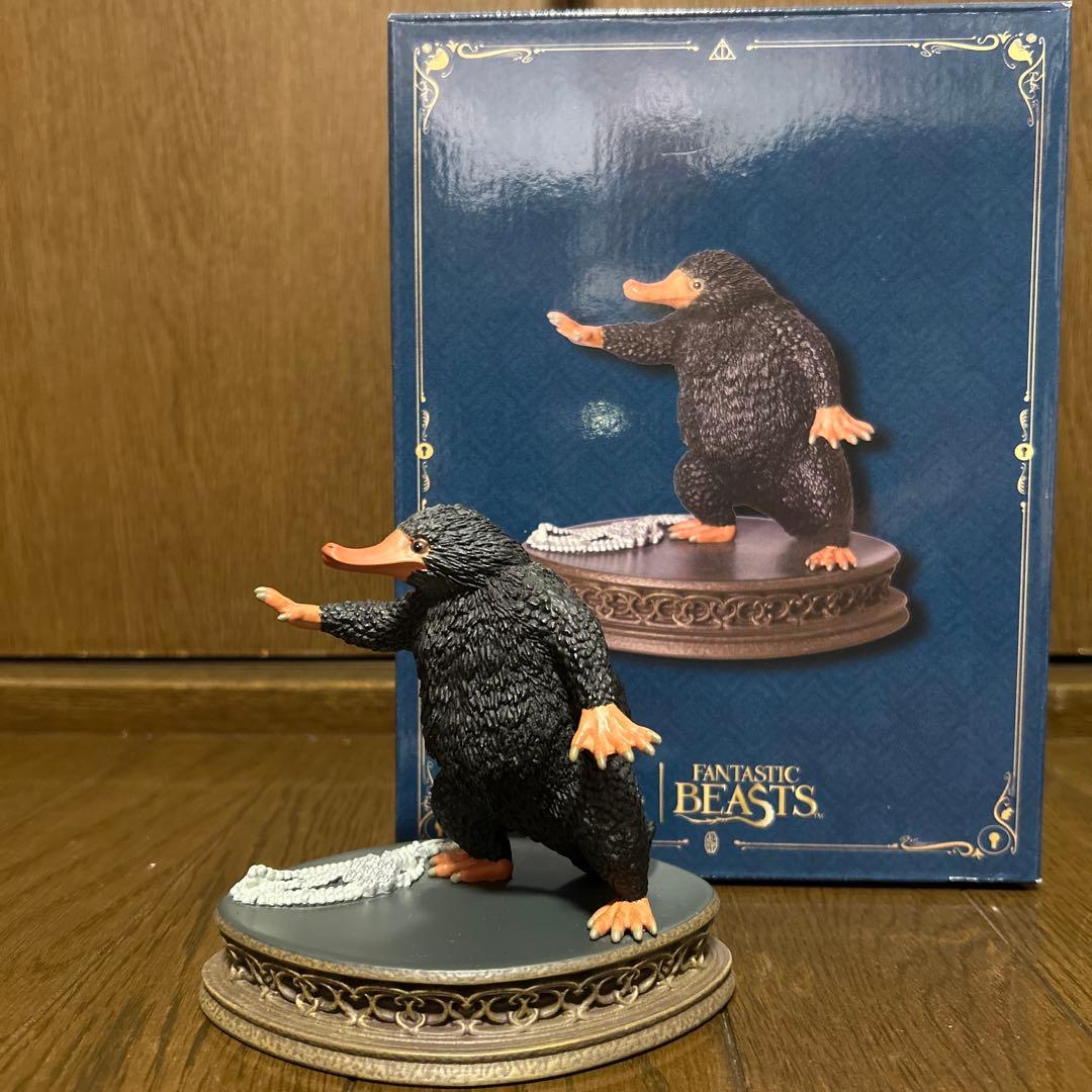 完売品】ファンタスティック・ビースト ニフラー タクナルトレイ 完売