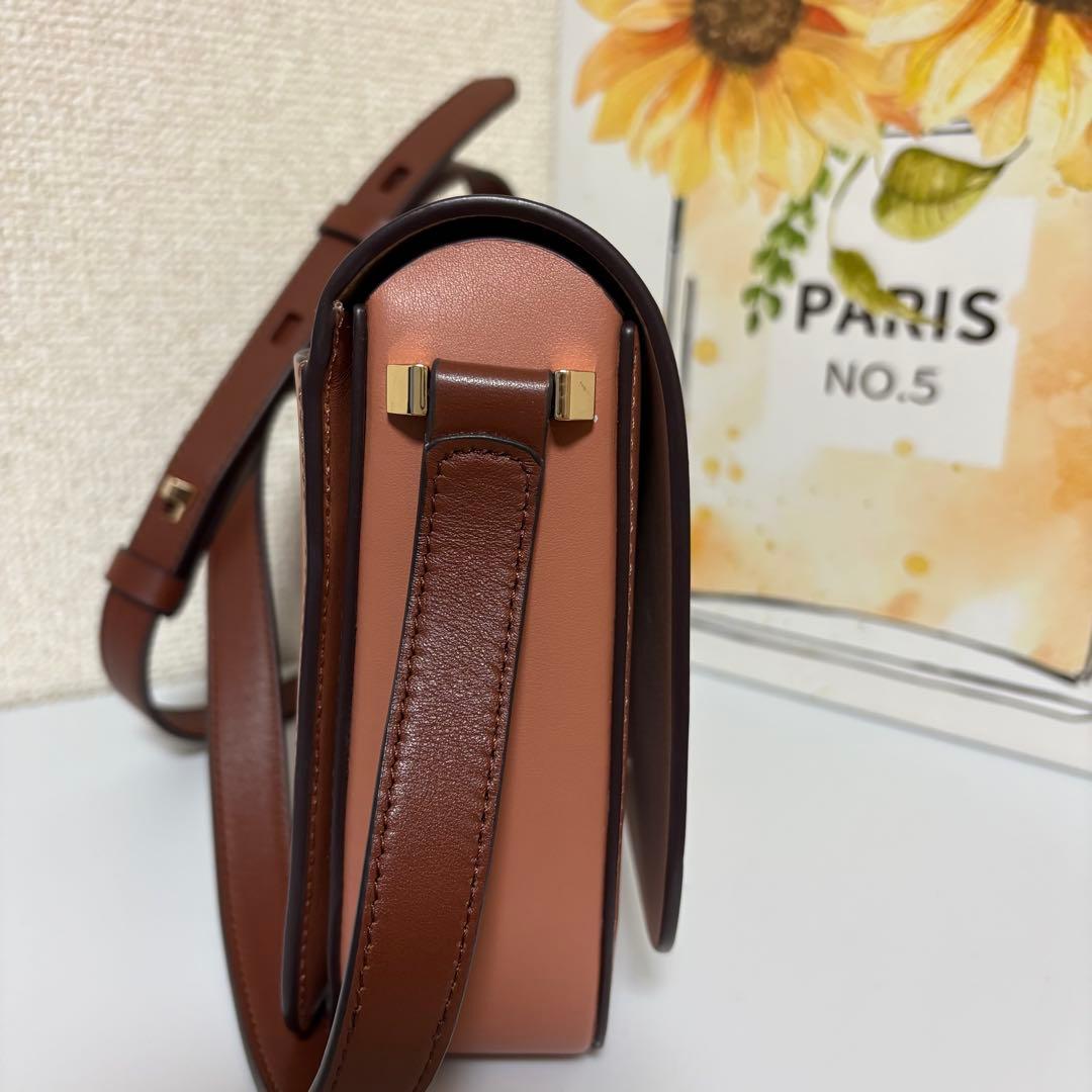 ☆未使用級☆ケイトスペード ショルダーバッグ ニコラ ツイストロック レザー