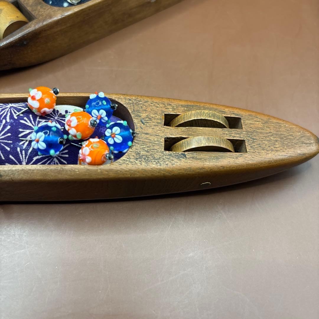 鎌倉彫　文庫箱　織り機の杼(ひ)で作った針山セット