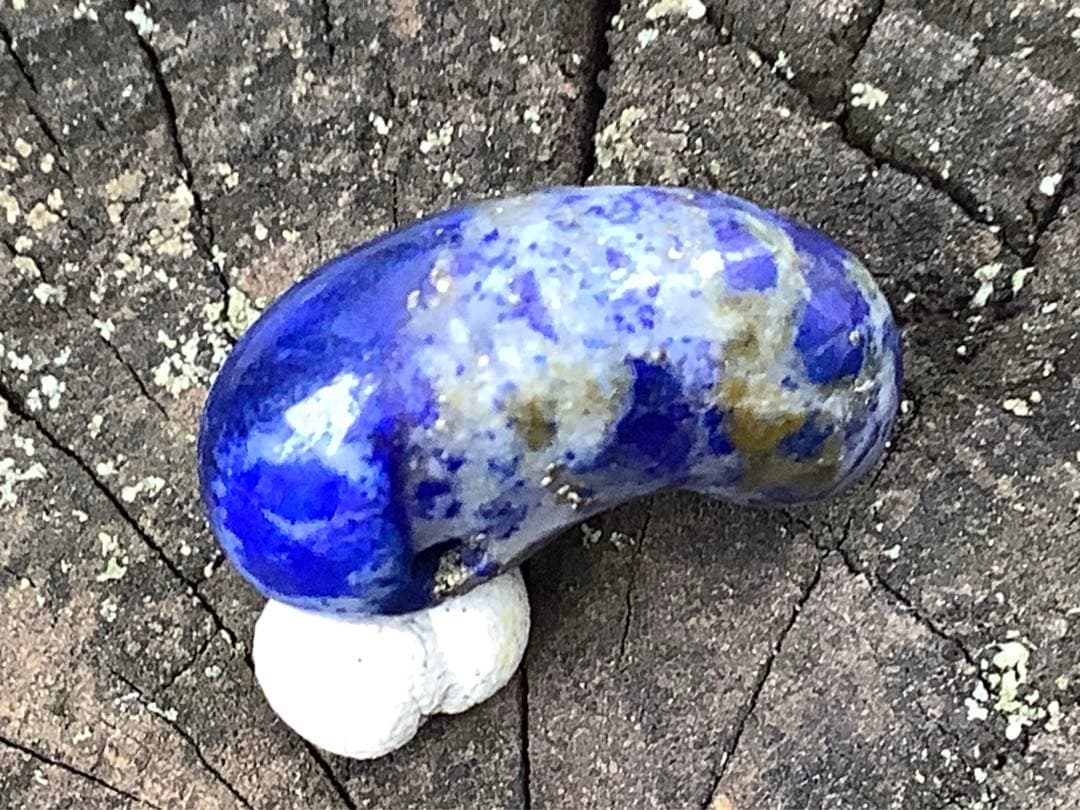 ✳希少お宝勾玉‼️ ラピスラズリ黄鉄鉱ピカピカ色彩良好本物