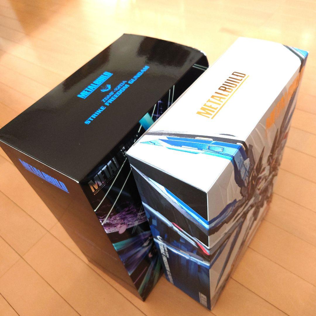 メタルビルド ストライクフリーダム & 光の翼 スリーブ付き