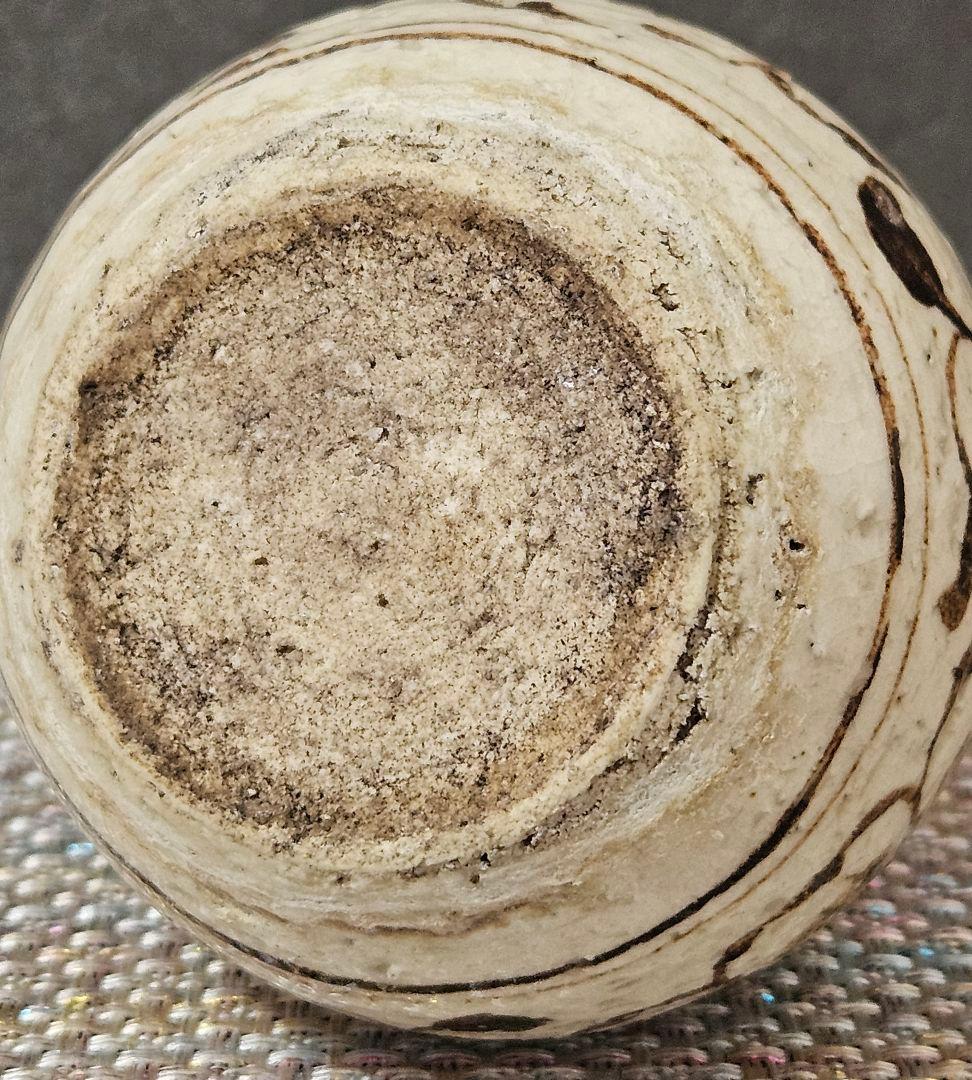 中国古陶磁器　中国古美術　宋〜明朝期 磁州窯　鉄絵　牡丹唐草文様　徳利　花入れ