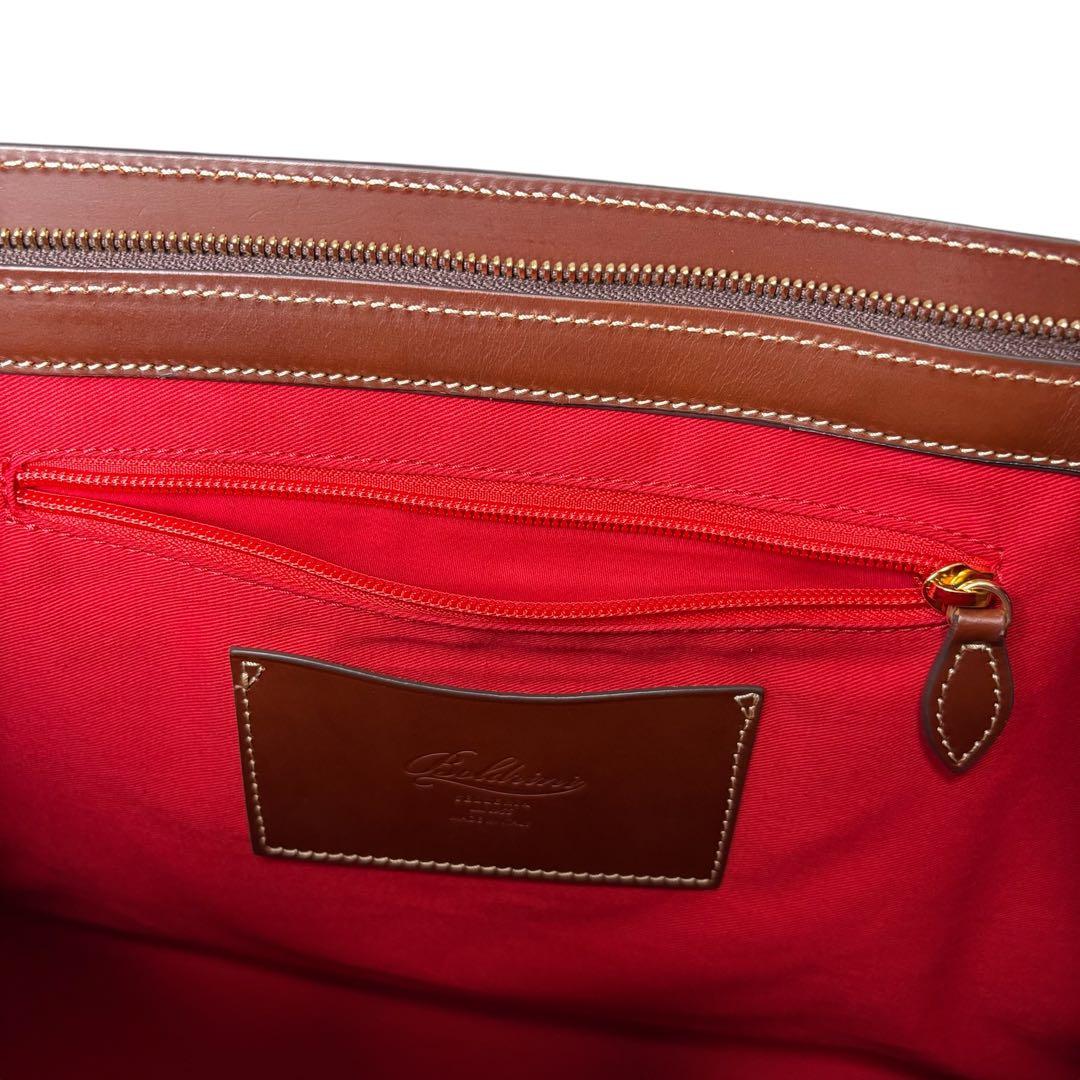 【極美品】ボルドリーニセレリア ビジネスバッグ レザー ブリーフケース　A4収納