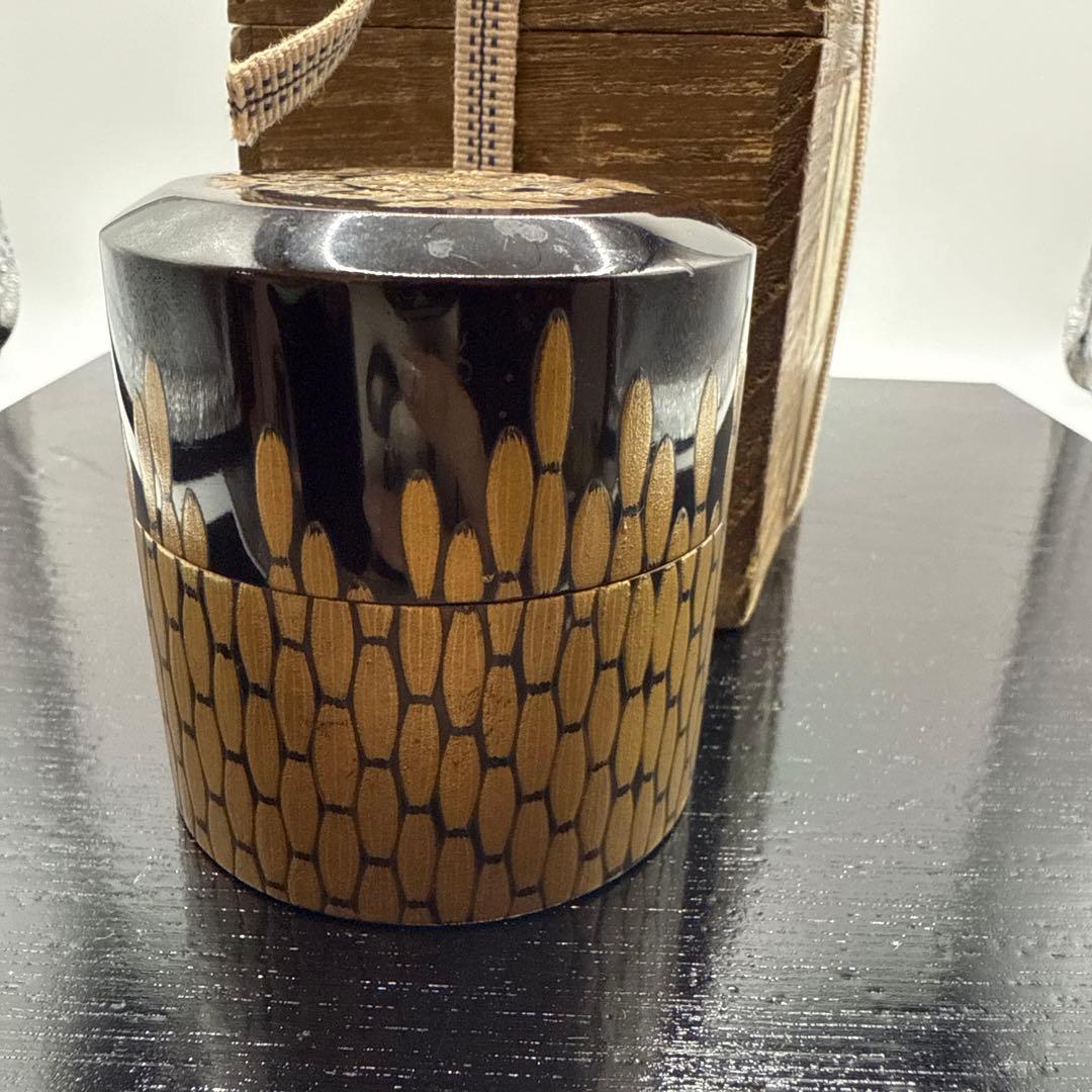 光成】塗師・堅地屋清兵衛（堅清）作「菊紋につくし蒔絵・