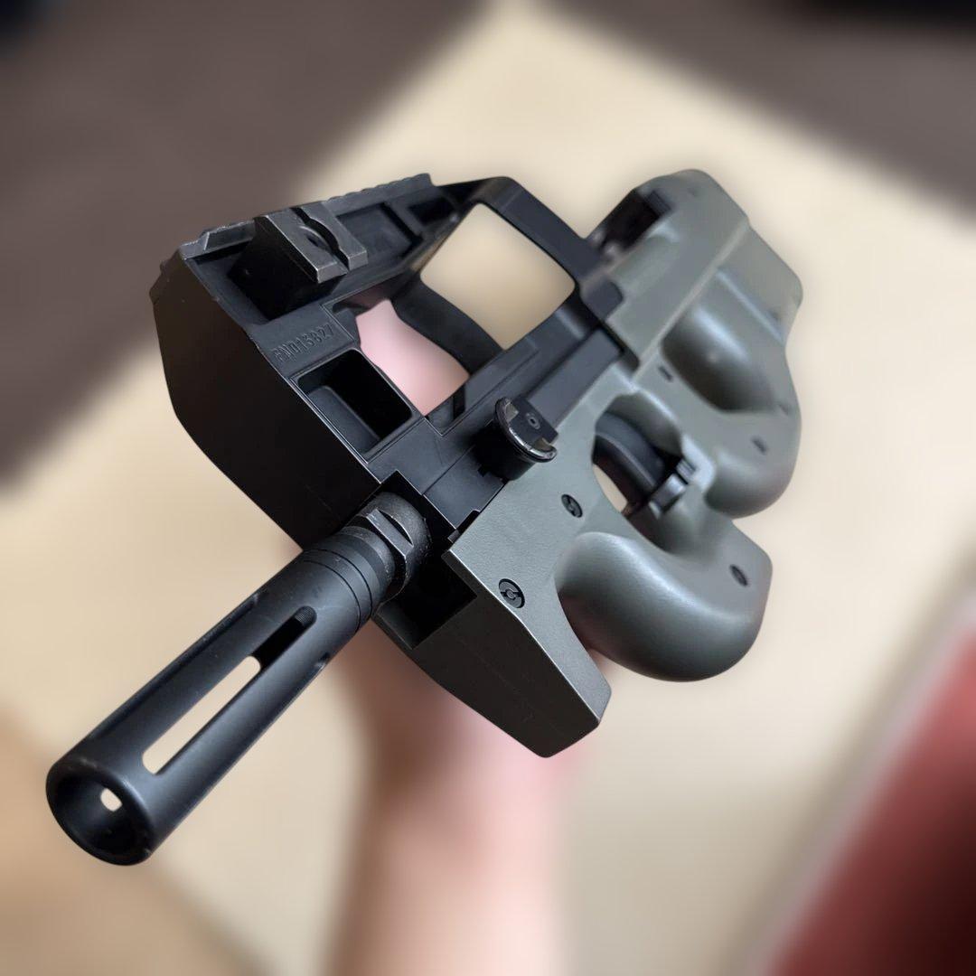 東京マルイ PS90