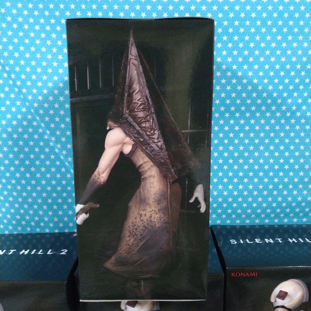 SILENT HILL 2 バブルヘッドナース・レッドピラミッドシング 20品