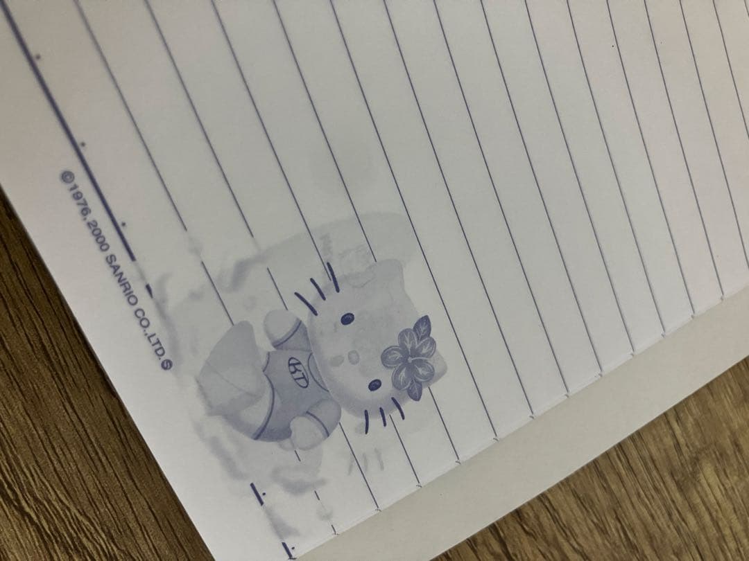 2000年サンリオ ハローキティ サーフィンキティノート 日焼けキティ