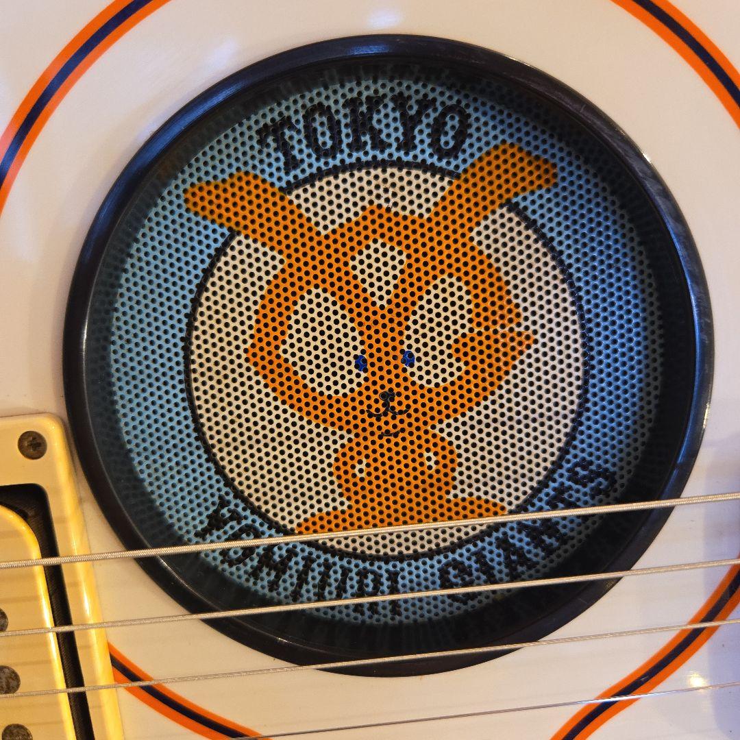 FERNANDES ZO-3 読売ジャイアンツ 限定 アンプ内蔵ギター