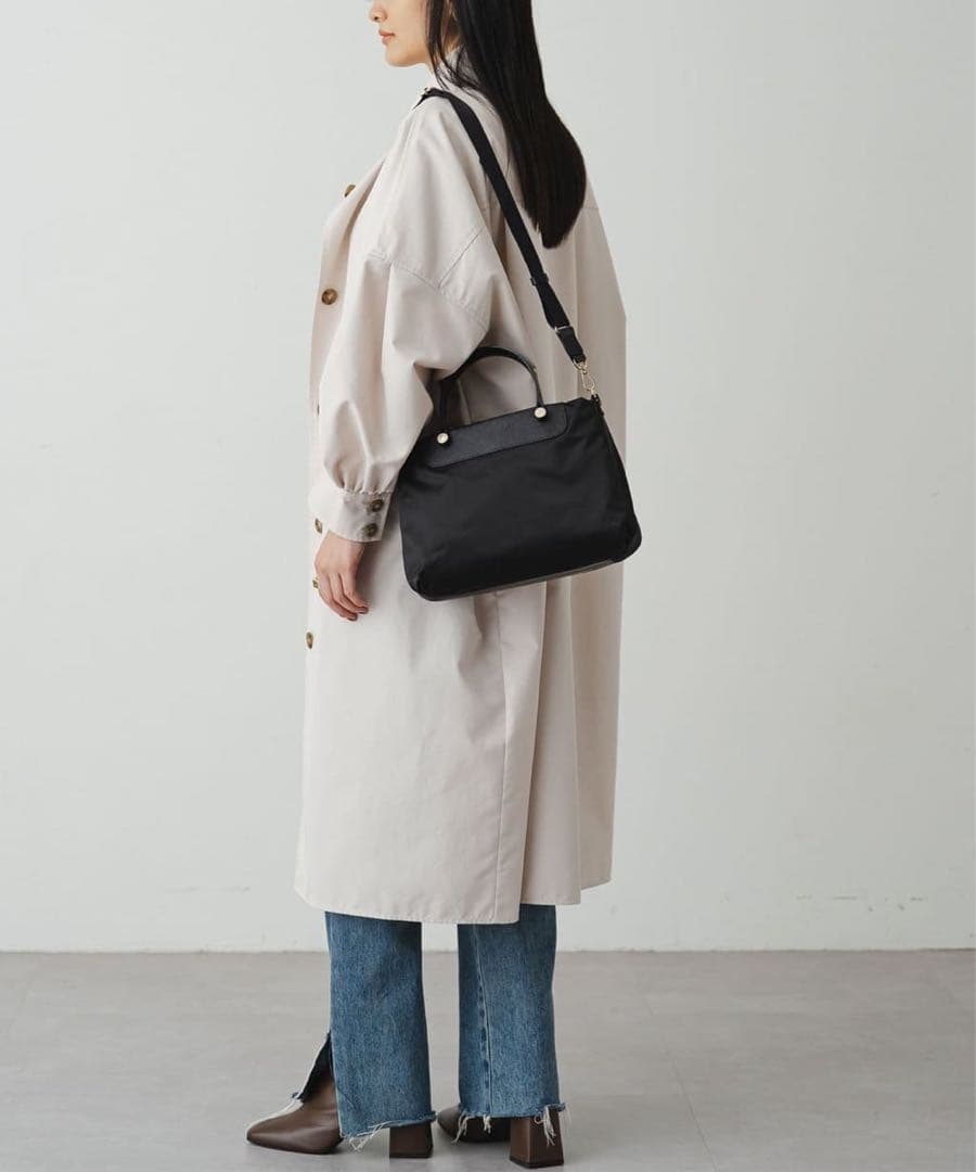 ほぼ未使用ラシット三層構造整理整頓メタルロゴ2way