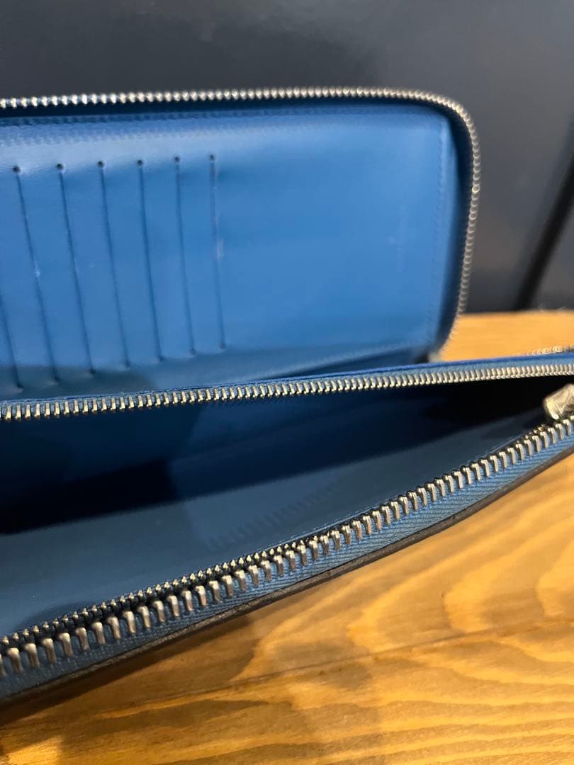 ルイヴィトン　レザー ビジネスバッグと財布 セット