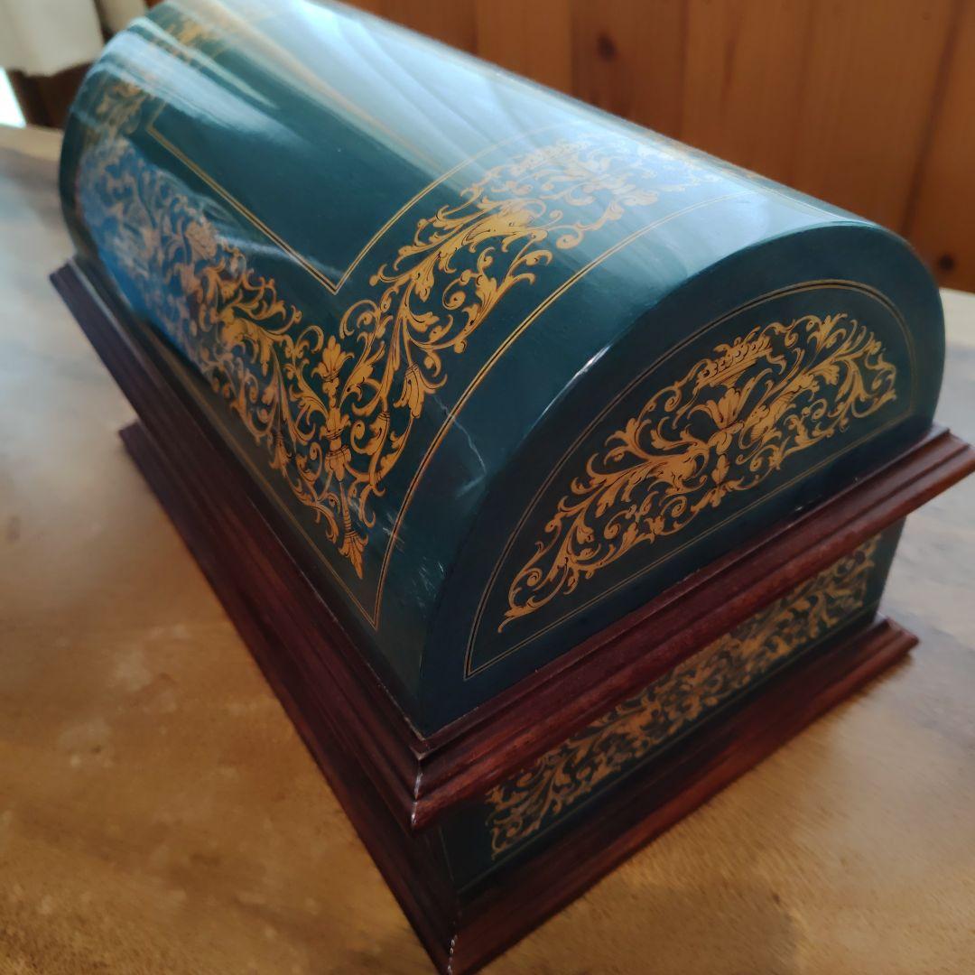 リュージュ青と金の装飾 木製オルゴール