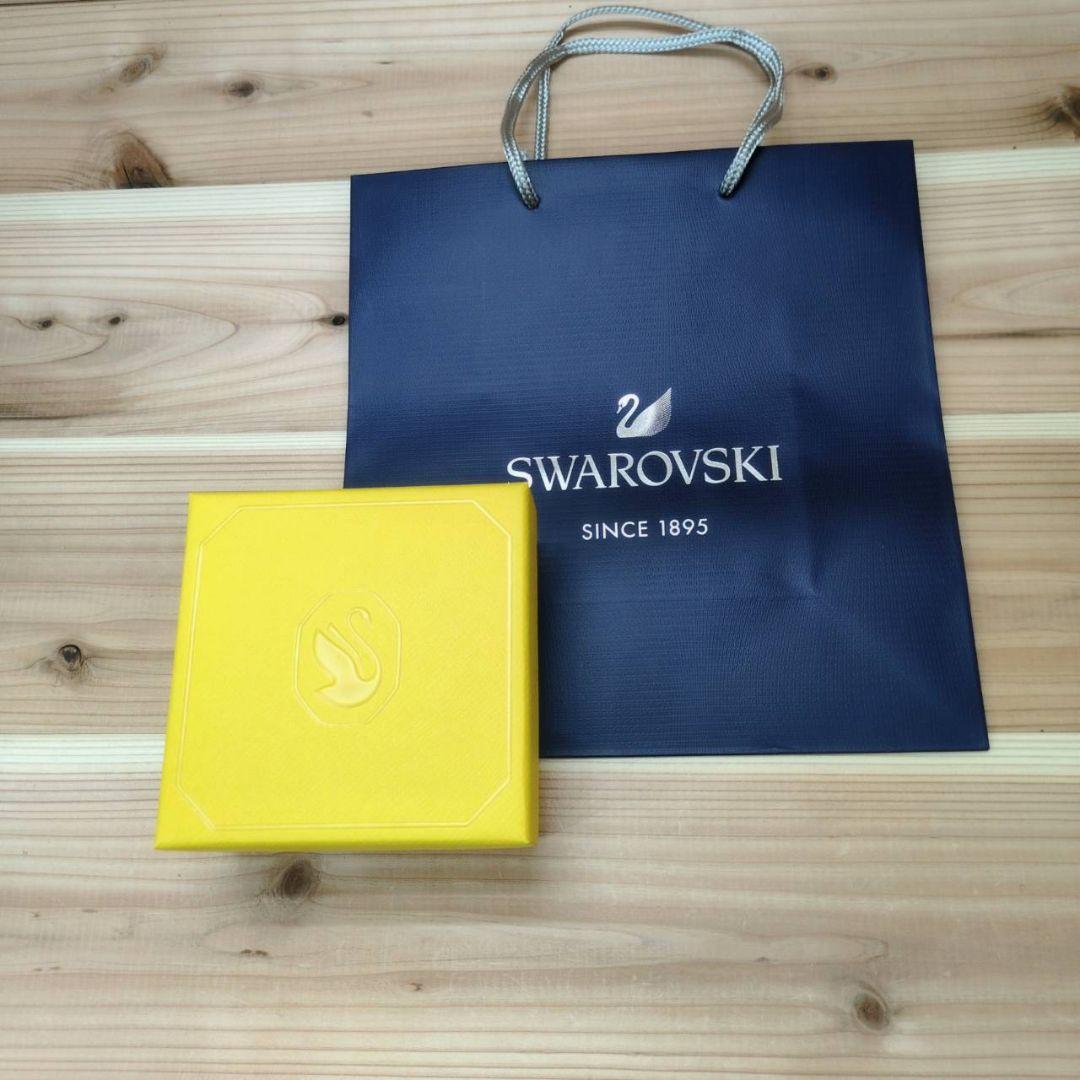 最終価格　新品 スワロフスキー Krisベア チェリー カップル 5675393