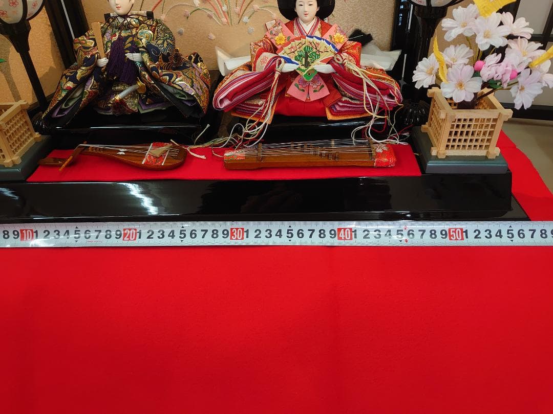 ●くみ●新品おひなさま●　桜づくし刺繍飾り　琵琶と琴のお道具付