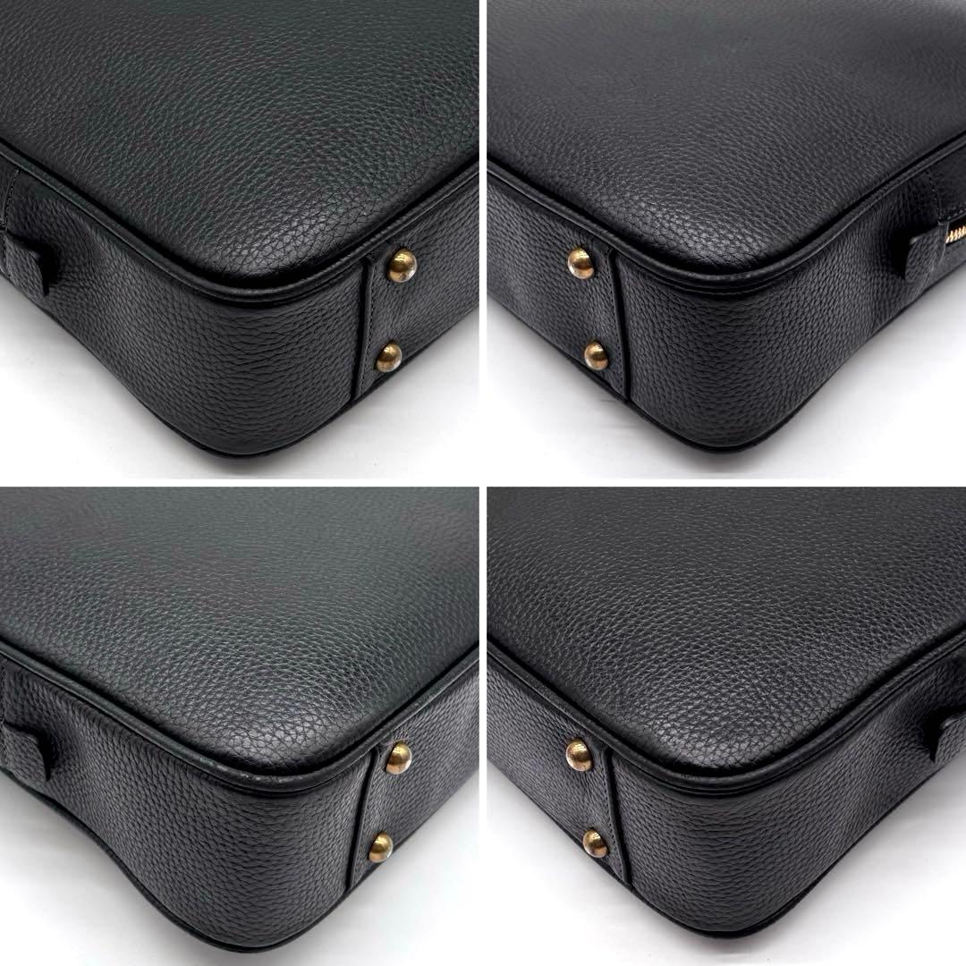 トフアンドロードストーン　Vブリーフ　ビジネスバッグ　A4可　レザー