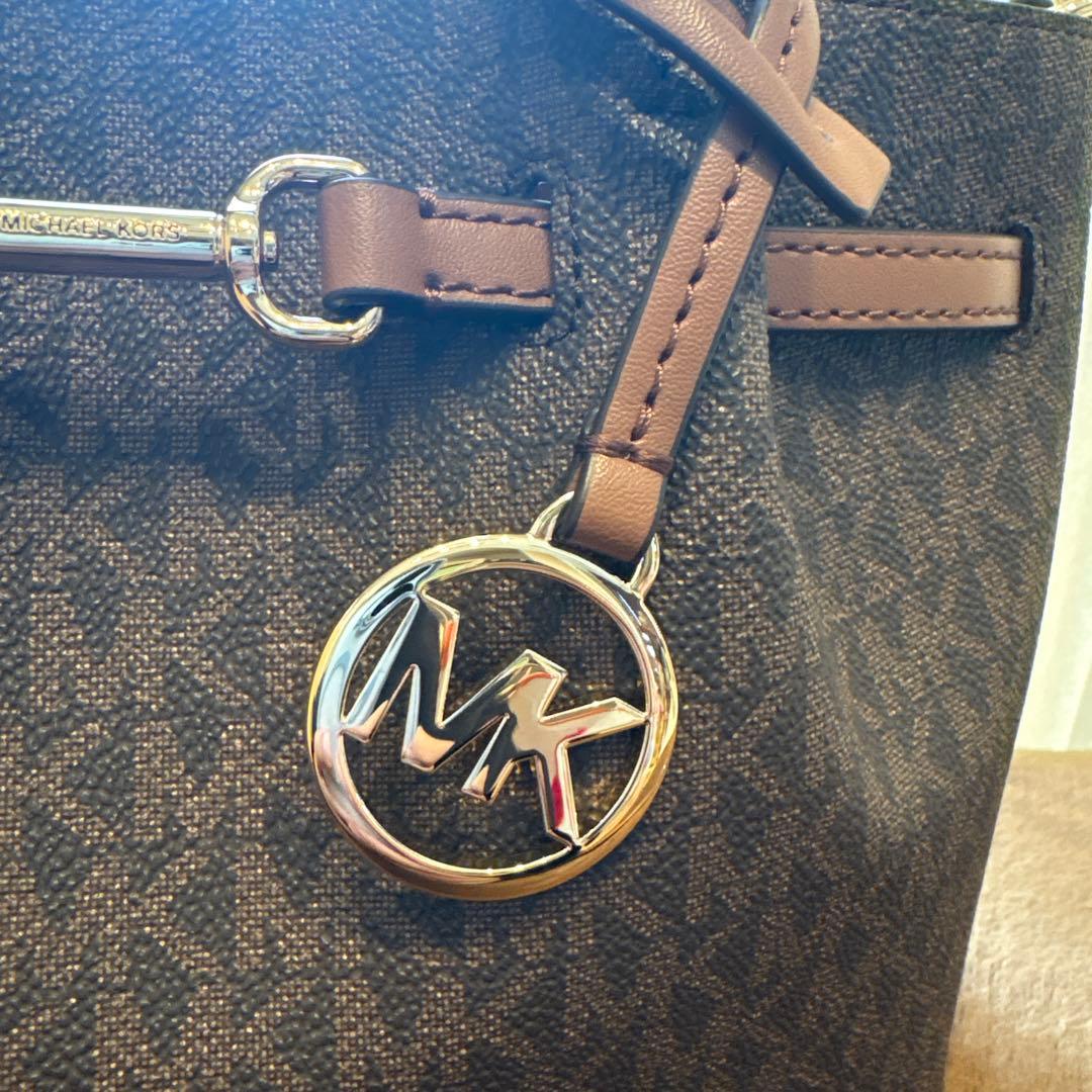 MICHAEL KORS ブラウン ショルダーバッグ、二つ折り財布