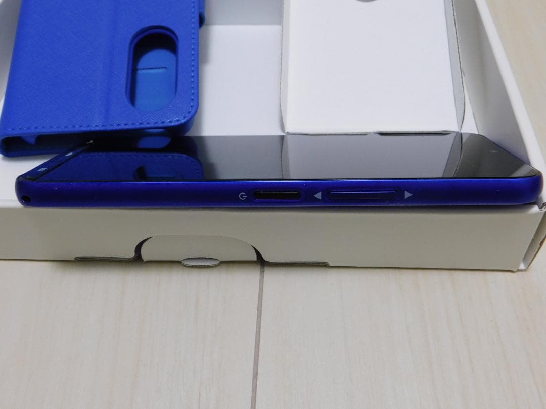 BASIO active3 青 本体 Android 新品に近い SIMフリー - メルカリ