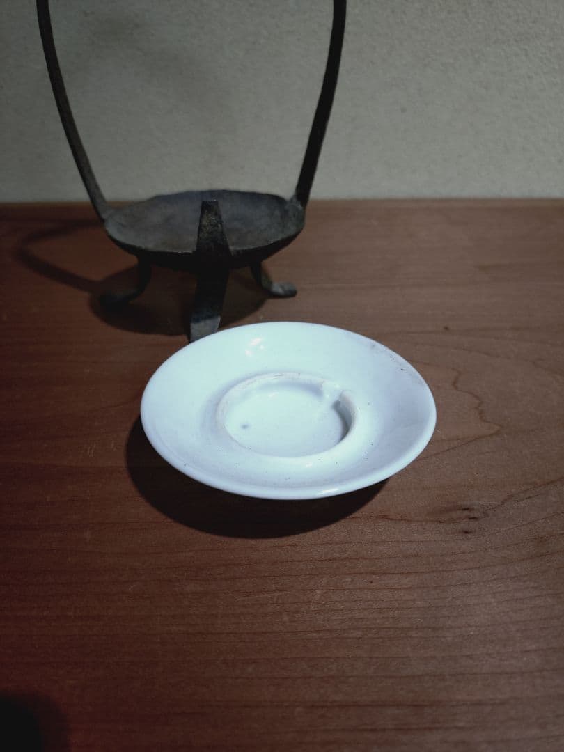 鉄製 吊るし灯火器 花器 花入れ 古道具 古民具 燭台 行燈 行火