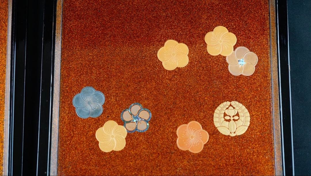 時代 竹梅蒔絵 家紋 内梨地 五段重箱 二枚蓋 螺鈿細工 青貝 木製 / 輪島塗