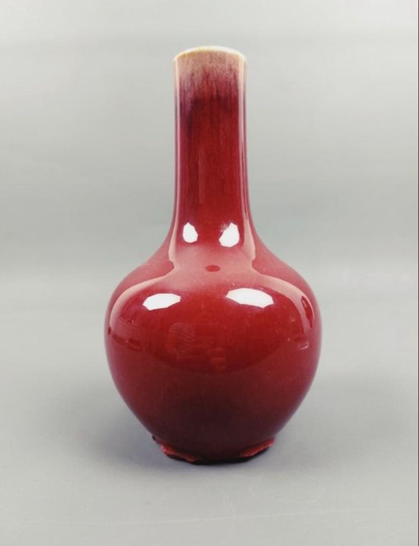 中国古美術品　清の時代　郎窯紅　天球瓶　花瓶　高さ約18cm 中国古美術品 清の時代 郎窯紅 天球瓶 花瓶 高さ約