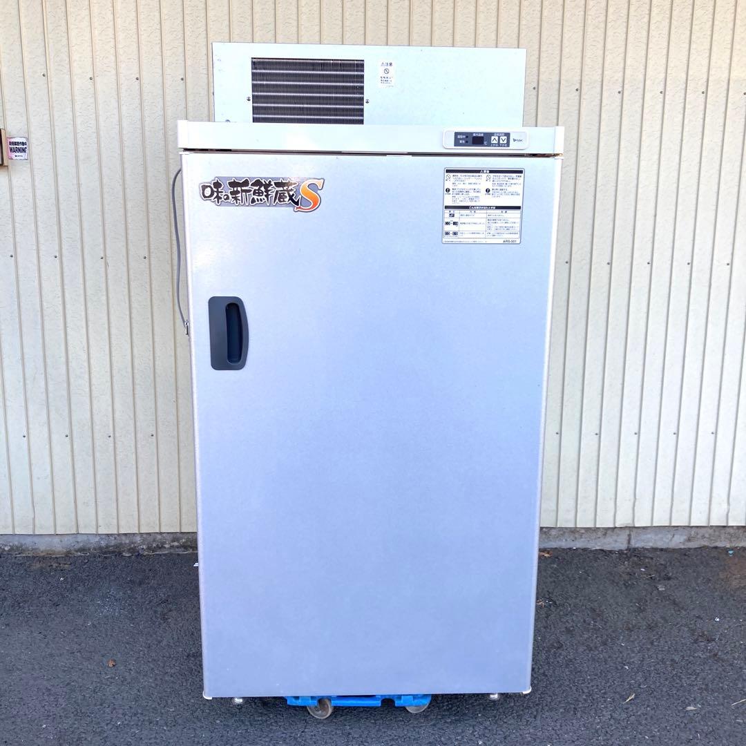 ベスト 美品【シャープ】 しん上下式放射型石油ストーブHSR-23E 希少