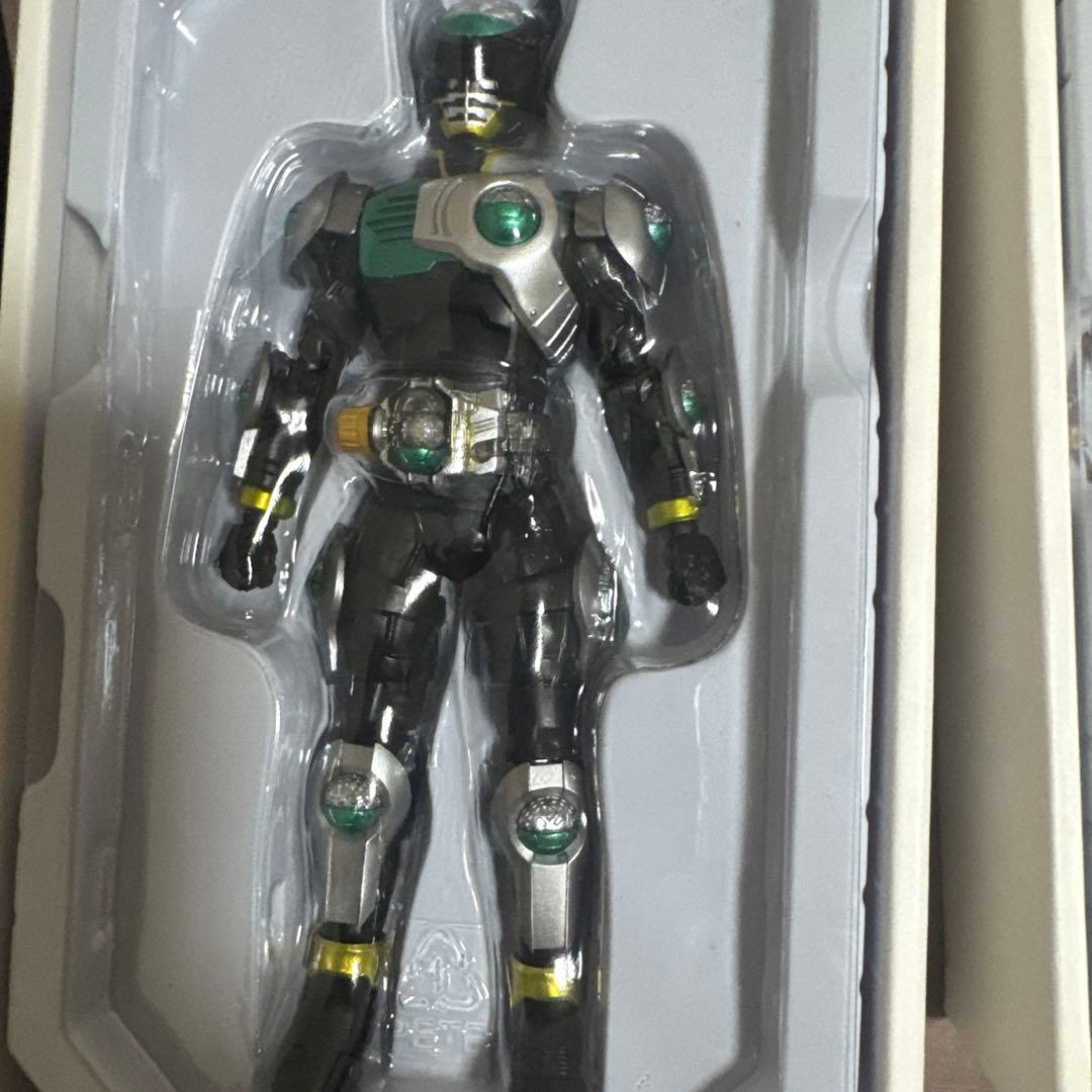 S.H.Figuarts 真骨頂 仮面ライダーバース　CLAWs•サソリ　セット