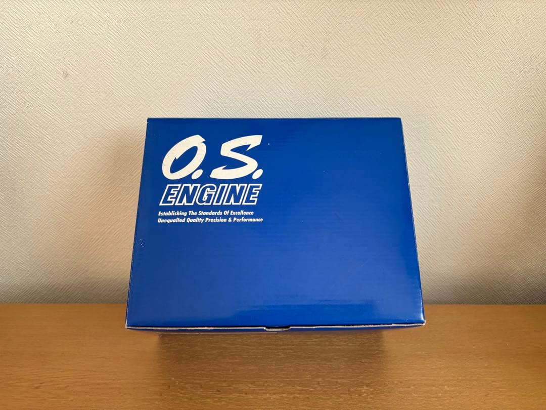 O.S 飛行機用4ストロークエンジン FS-72α 【未使用】