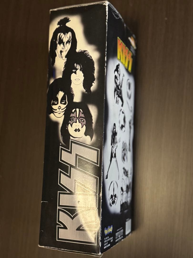 希少】KISS PETER CRISS LARGE PLUSH FIGURE - メルカリ