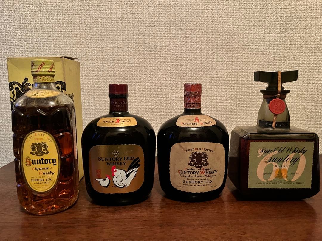 サントリーウイスキー古酒 レア サントリーウイスキー 古酒 4本セット