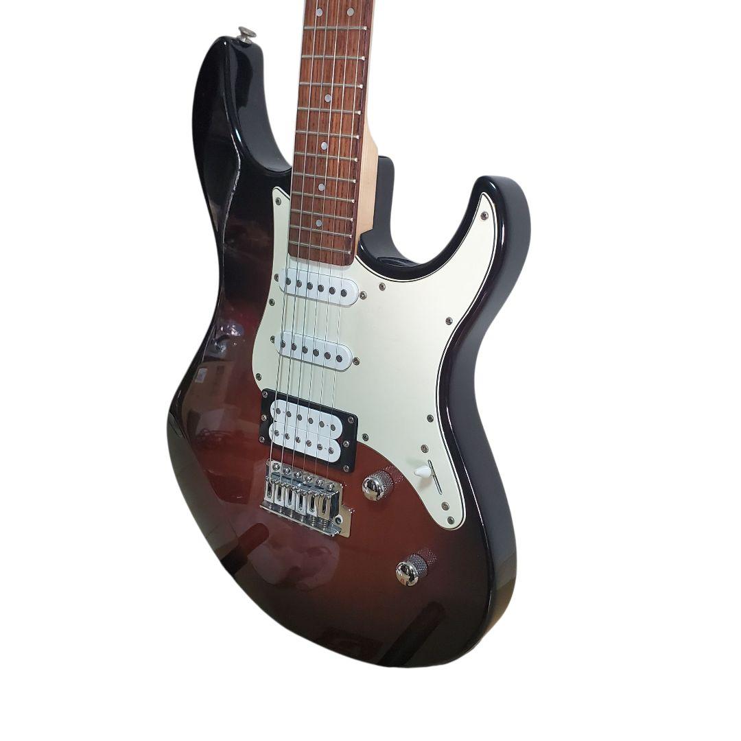 【美品】YAMAHA Pacifica 112V エレキギター