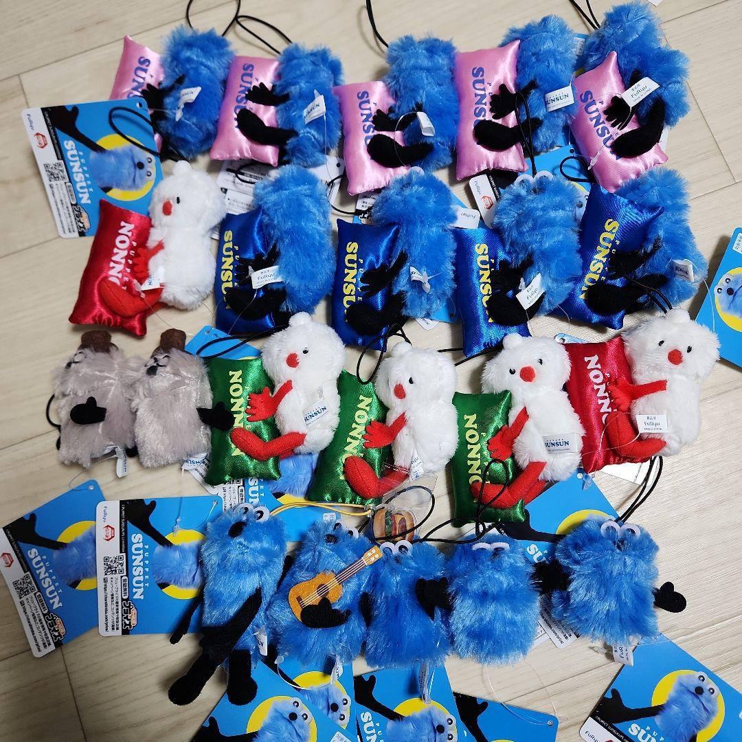 ディズニーランド アトラクション ポスターピン 眠れる森の美女 城 DLR LE